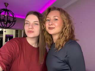 BeckyAndMaxine's Cam sex Profile Image