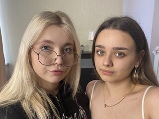 JulieAndLira's Live sex empire Profile Image